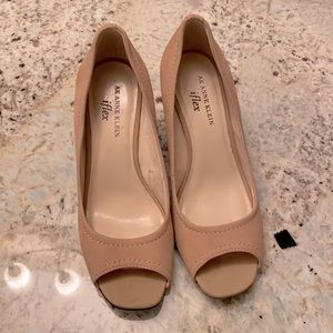 Anne Klein iflex Wedges
